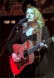 Claire Lynch Claire Lynch